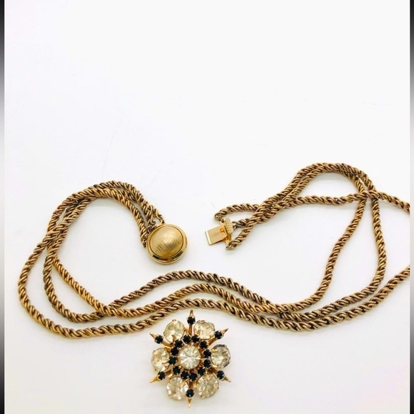 Vintage Box Clasp Rope Necklace & Rhinestone Brooch - Picture 14 of 15